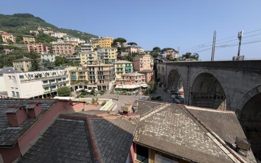 Quadrilocale in piazza